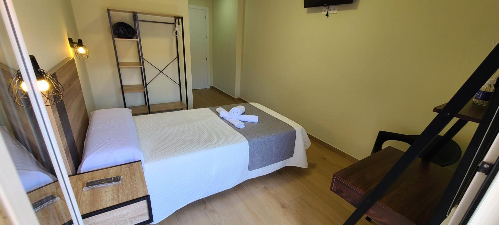 La Familia Hotel Santa Ana  Luaran gambar
